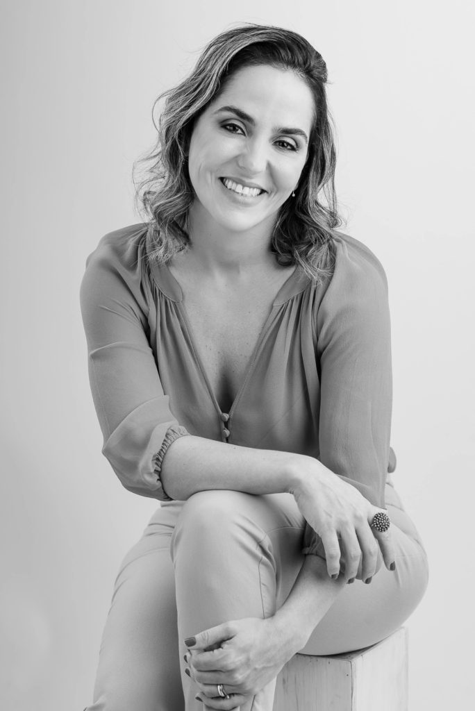 Dra. Fernanda Manhães